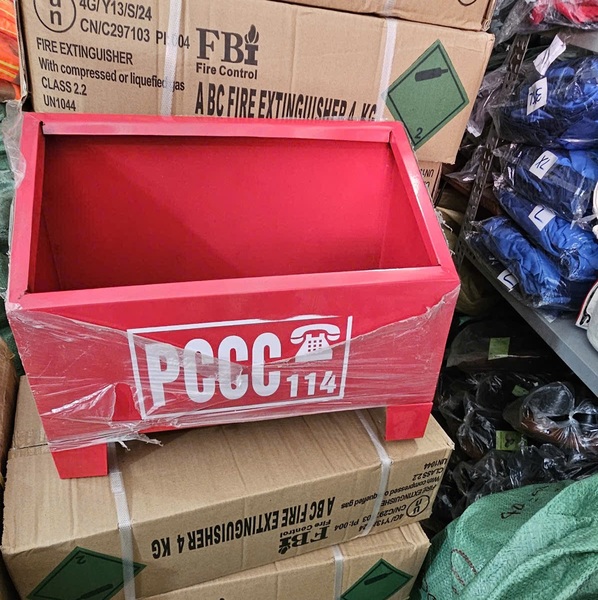 Kệ đôi để bình chữa cháy